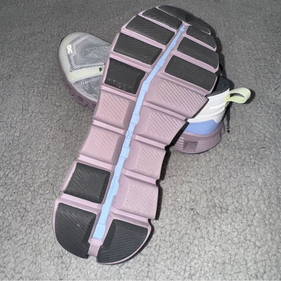 NWOB On Running Women's Cloud X Shift Running Shoe, Undyed-White/Heron Size 10.5 - Picture 10 of 10